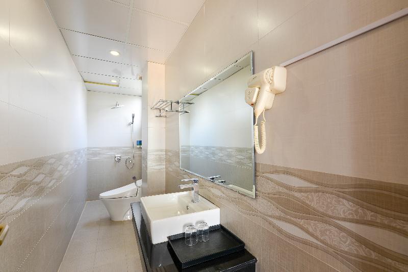 Oyo 362 Lavender Hotel & Apartment Hà Nội Ngoại thất bức ảnh